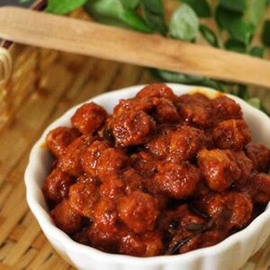 Soya Chunks Pickle (Meal Maker Pachadi)